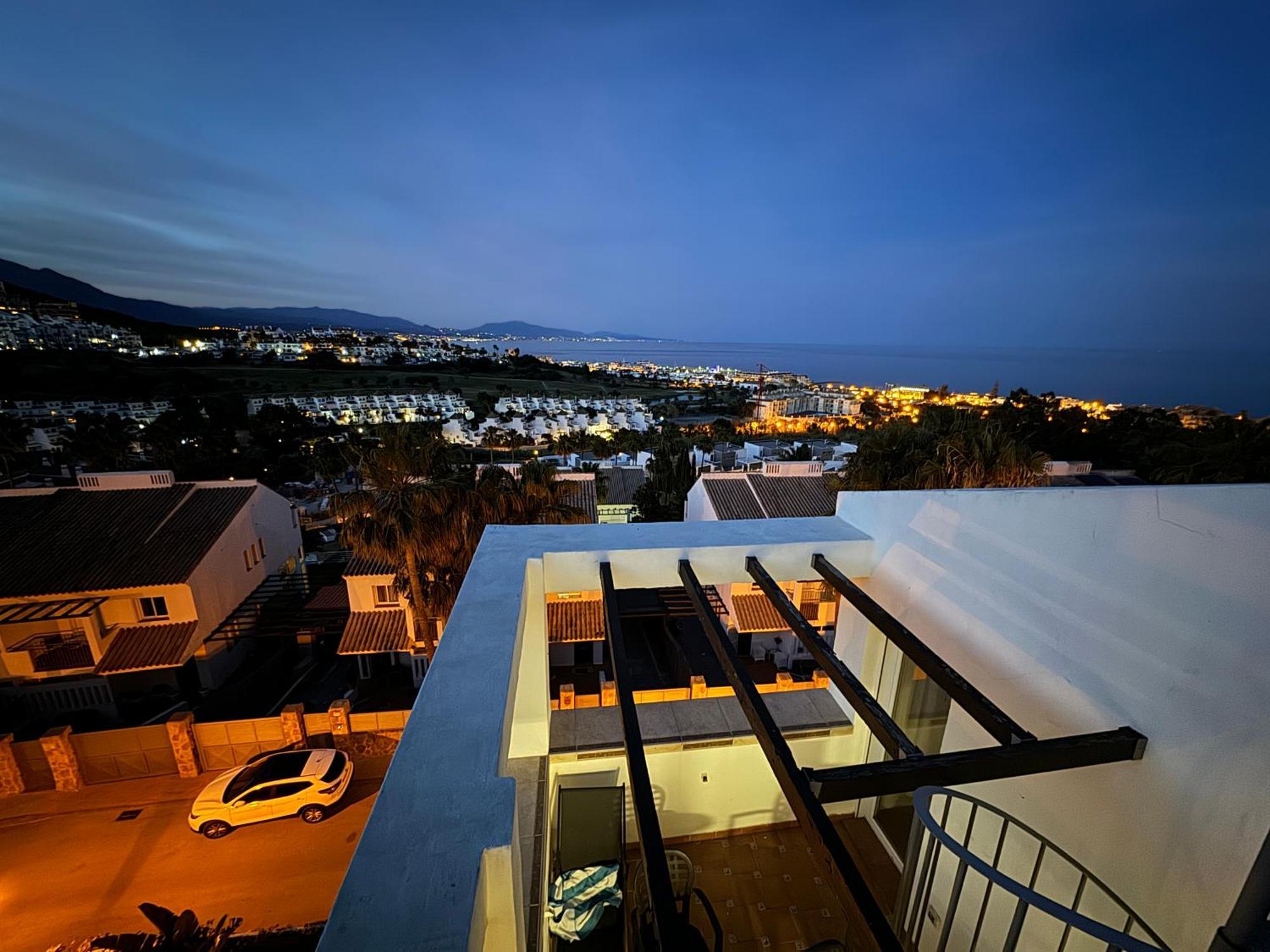Casa Feliz - Penthouse In Manilva Apartment Exterior photo